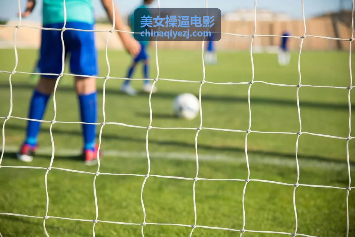 美女操逼电影热播第四名